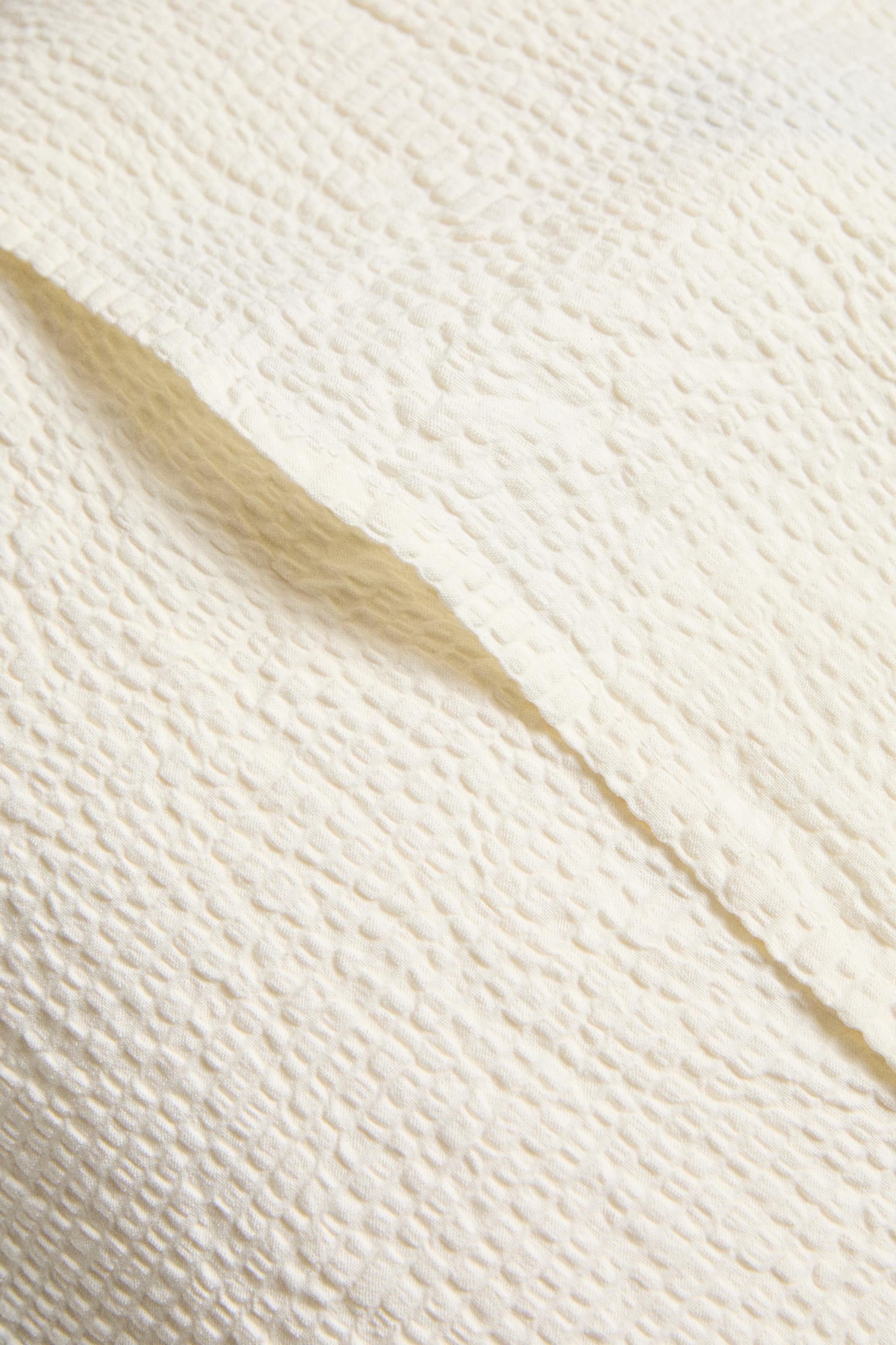 CHILDREN'S TEXTURED THROW PILLOW COVER